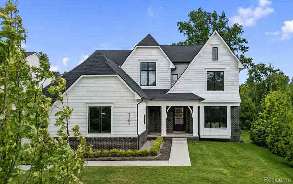 7303 Brookside Village Court, BloomfieldHills, MI 48301