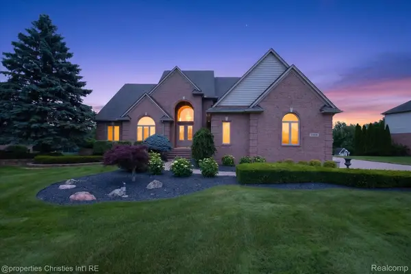 11808 Landers Drive, Plymouth, MI 48170