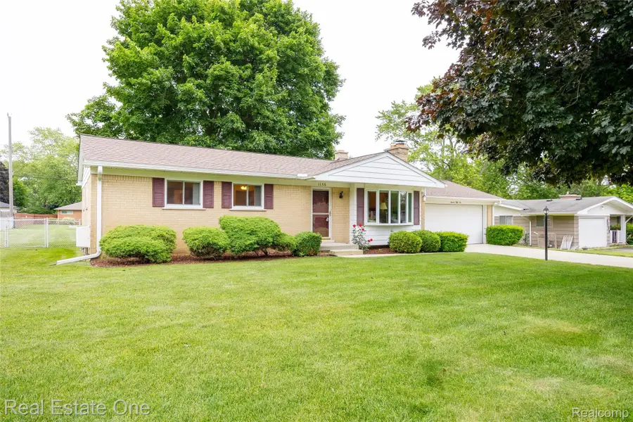 1156 Bielby Street, Waterford, MI 48328 - #2
