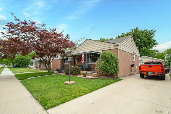 1621 E Pearl Avenue, HazelPark, MI 48030