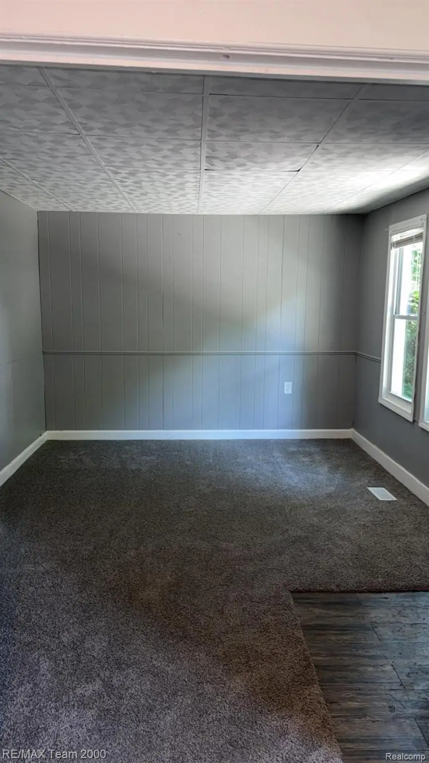 7128 Cherokee Avenue, Taylor, MI 48180 - #2