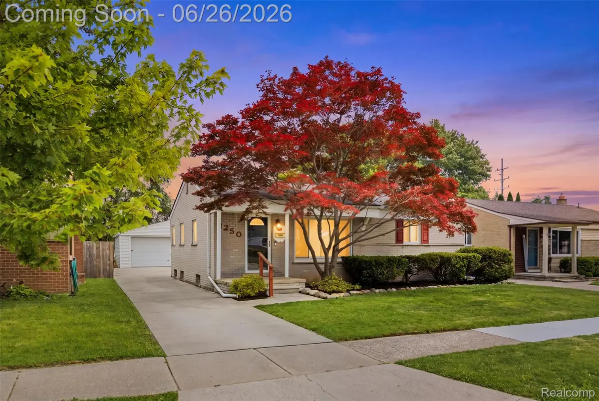 8250 Shari Drive, Westland, MI 48185 - #1
