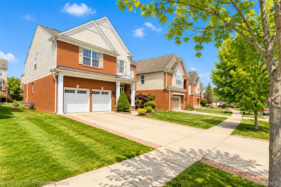 45248 Bartlett Drive, Novi, MI 48377 - #2
