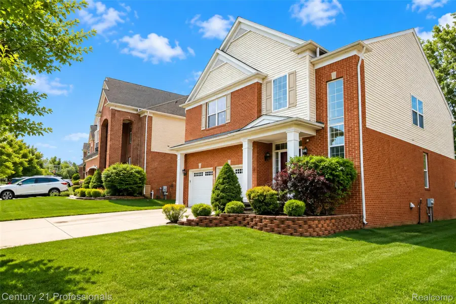 45248 Bartlett Drive, Novi, MI 48377 - #3