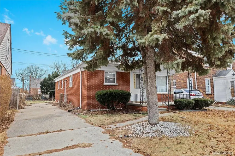 673 Winchester Avenue, Lincoln Park, MI 48146 - #3
