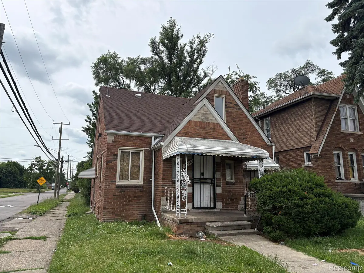 11316 College Street, Detroit, MI 48205 - #1