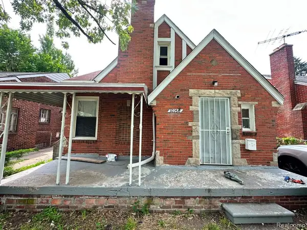 10150 Roxbury Street, Detroit, MI 48224