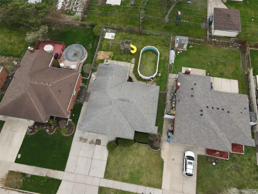 32514 Gainsborough Drive, Warren, MI 48088 - #3