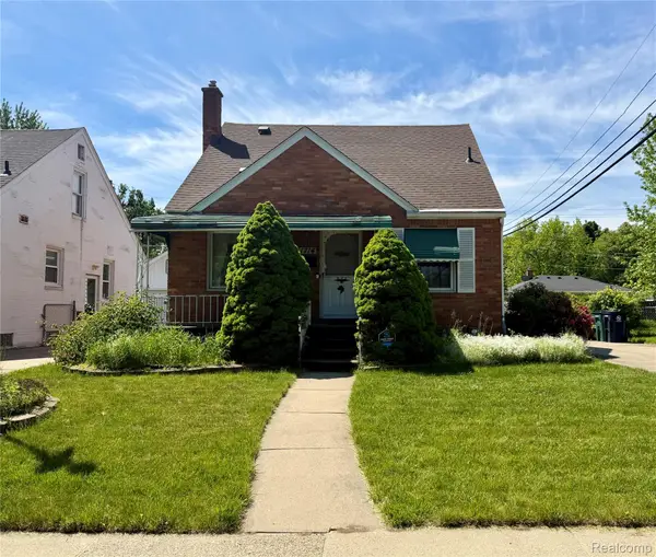 1714 Harwood Avenue, RoyalOak, MI 48067