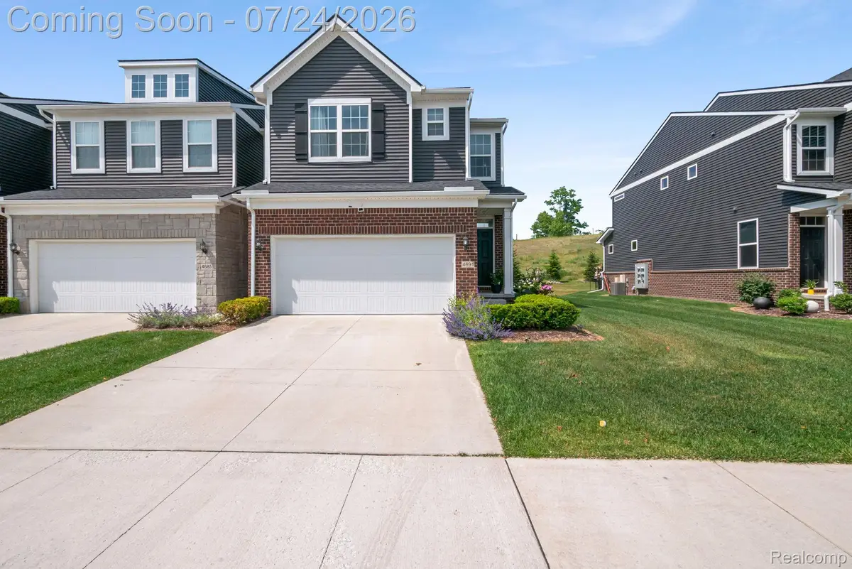 4691 Broomfield Way #5, Lake Orion, MI 48359 - #1