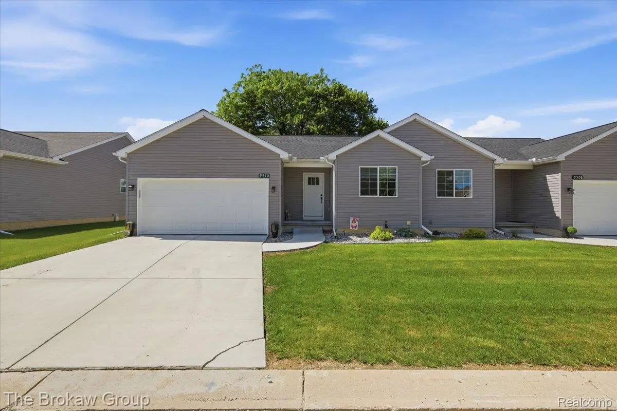 9510 Orchard Lake Drive, Davison, MI 48423 - #1