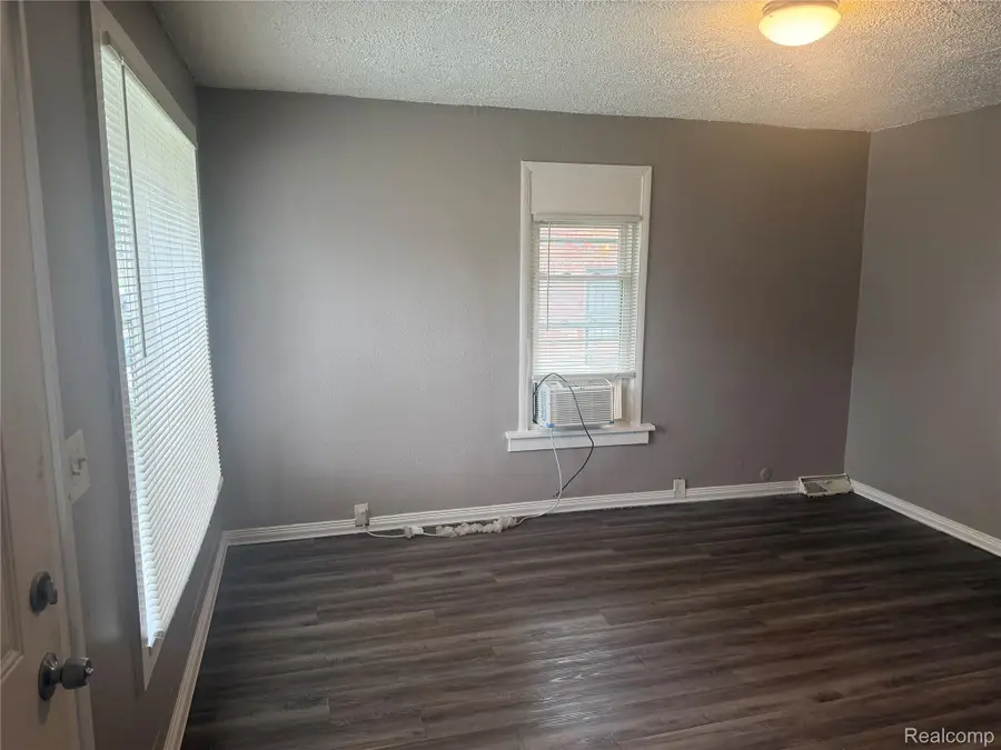 3322 Isabelle Street, Inkster, MI 48141 - #3