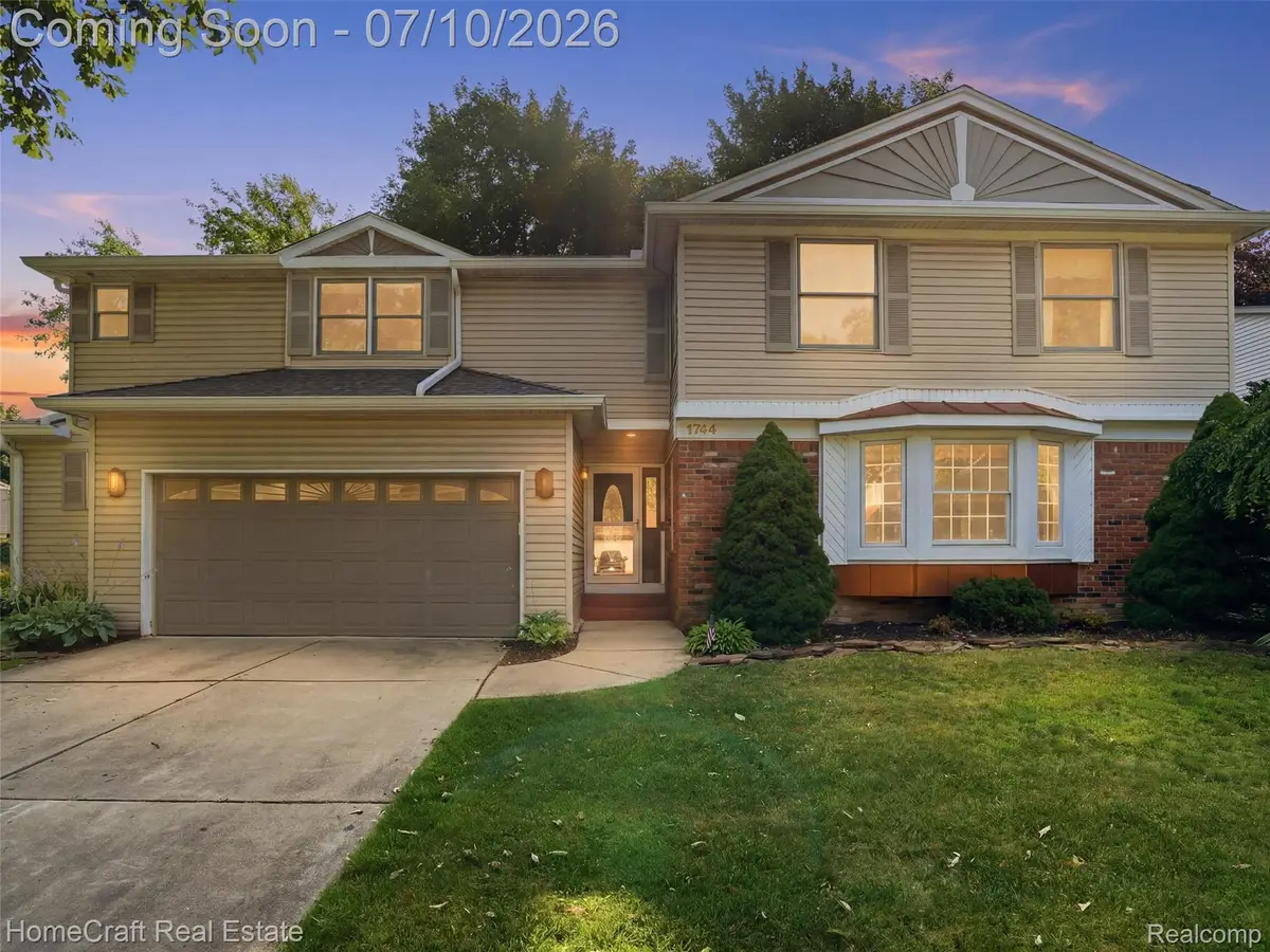 1744 Walnut Ridge Circle, Canton, MI 48187 - #1