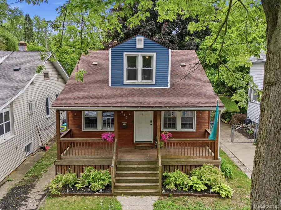 315 Leroy Street, Ferndale, MI 48220 - #2