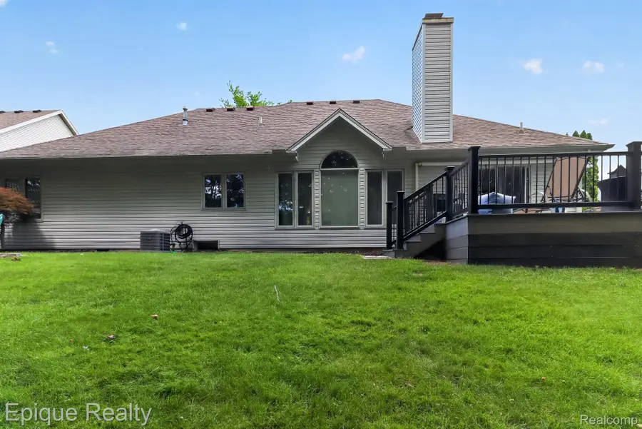 3333 Hemmingway Lane, Lambertville, MI 48144 - #2