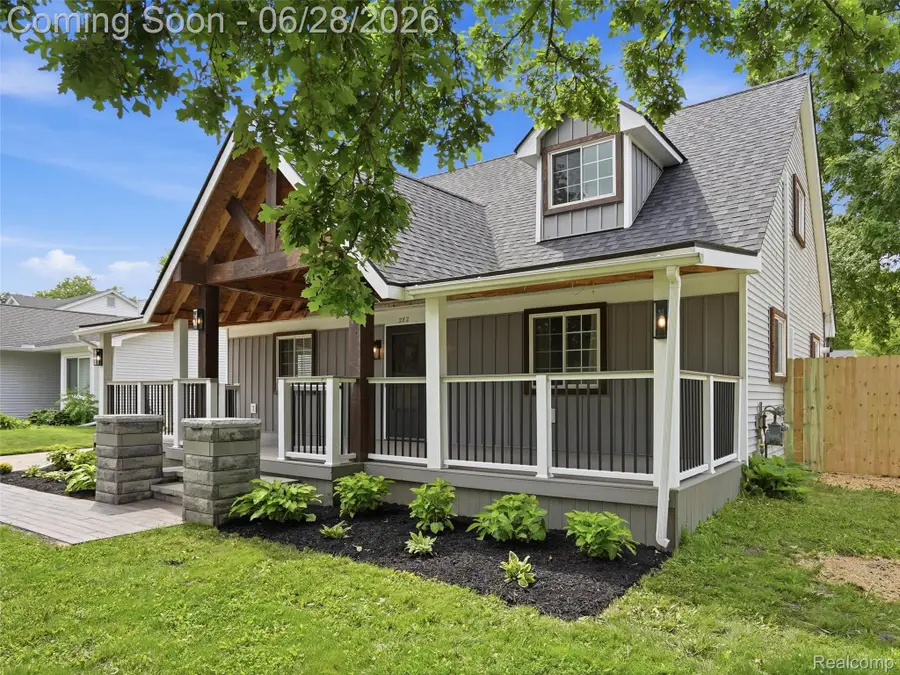 282 E Gates Street, Romeo, MI 48065 - #2