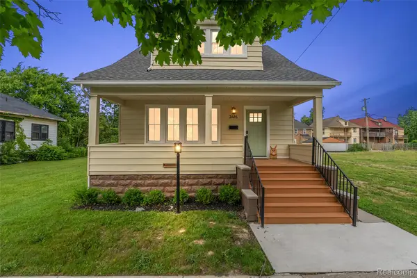 2476 Beals Street, Detroit, MI 48214