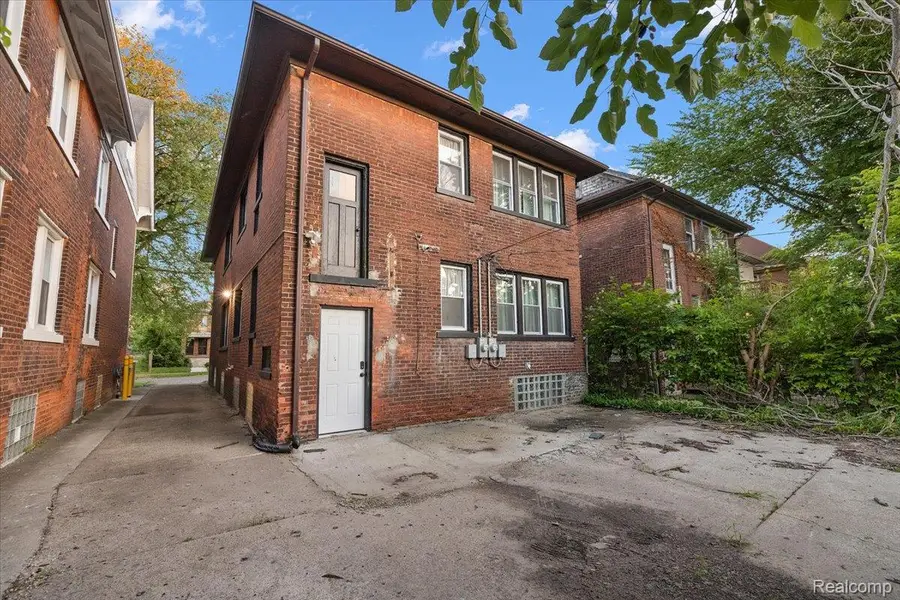 2256 W Philadelphia Street, Detroit, MI 48206 - #3