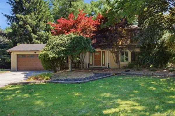 28143 W 12 Mile Road, Farmington, MI 48334