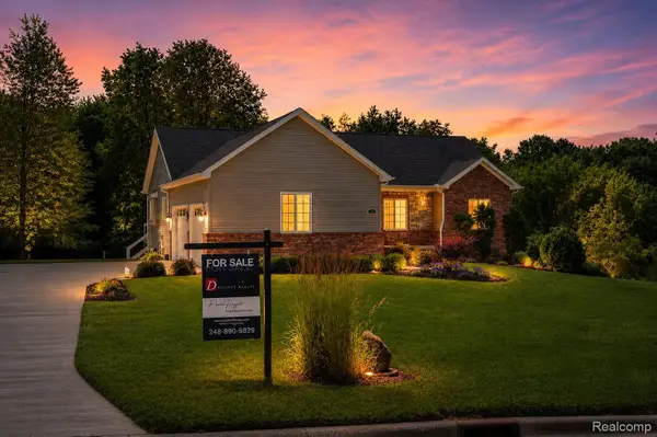 697 Lee Court, Oxford, MI 48371
