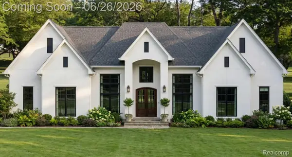 2775 Verona Way, Milford, MI 48381