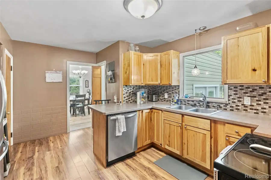 403 S Davison Street, Davison, MI 48423 - #3