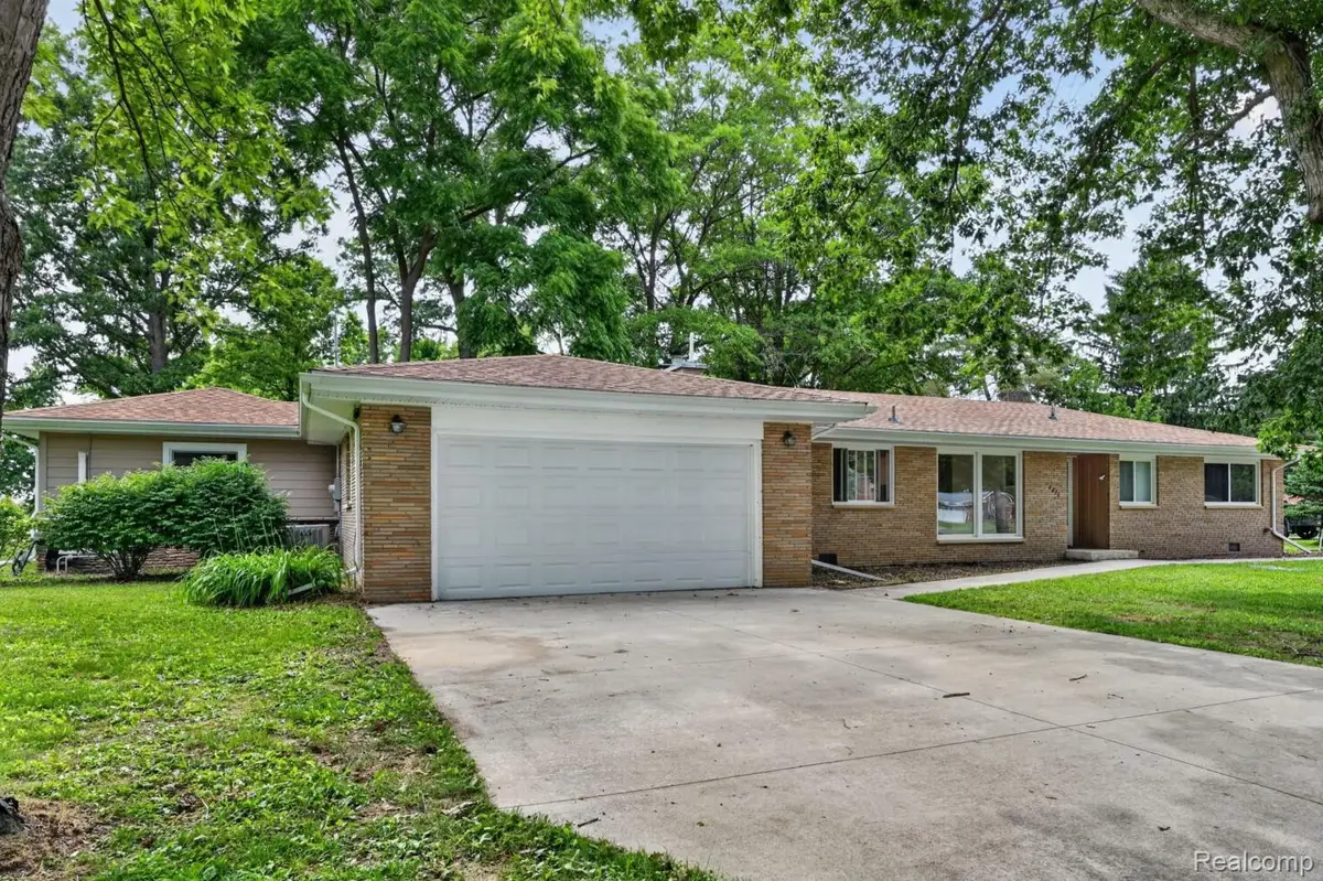 4877 Orchard Lane, Owosso, MI 48867 - #1