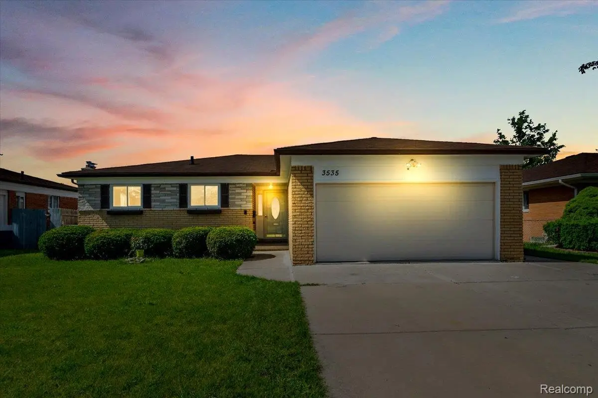 3535 Hein Drive, Sterling Heights, MI 48310 - #1