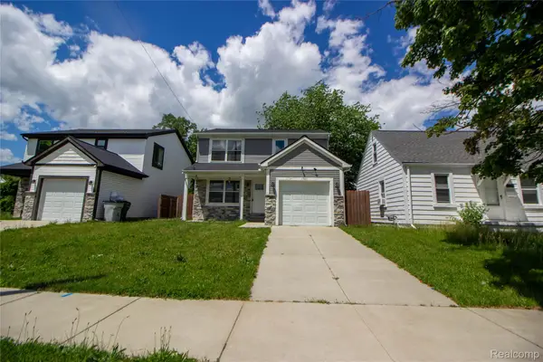 1761 E George Avenue, HazelPark, MI 48030
