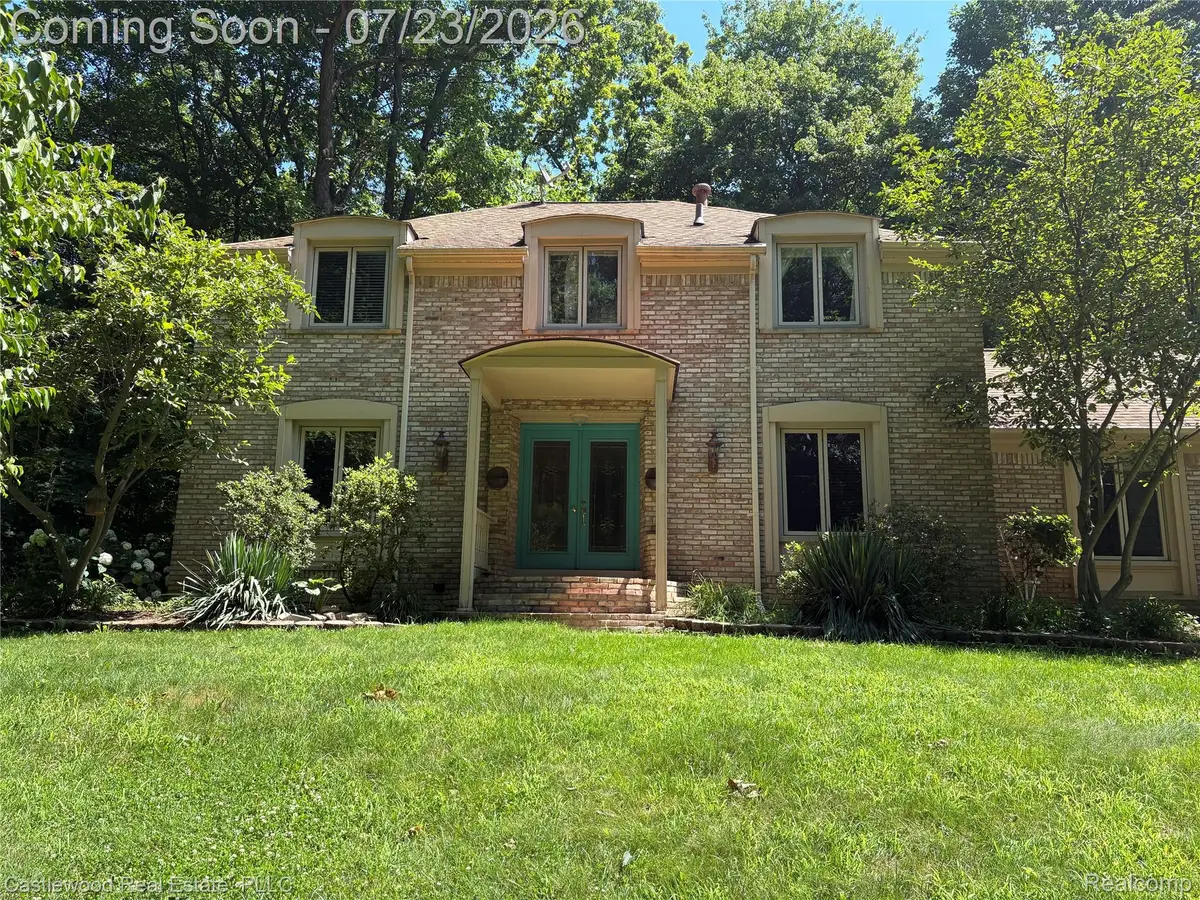 4100 Stockemer, White Lake, MI 48383 - #1
