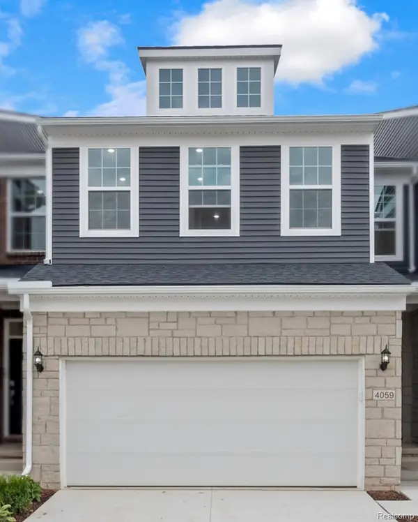 4151 Nottingham Circle, Clarkston, MI 48346