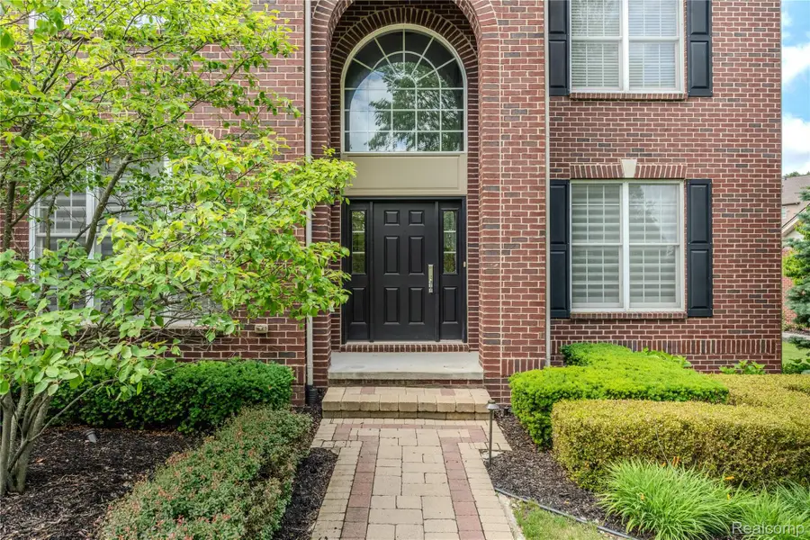 50719 Amesburg Drive, Novi, MI 48374 - #3
