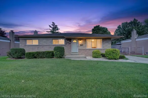 13321 Perry Circle, Warren, MI 48088