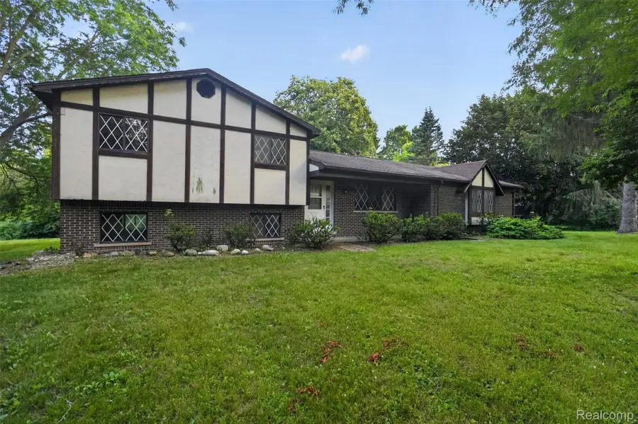16955 English Road, Manchester, MI 48158 - #3
