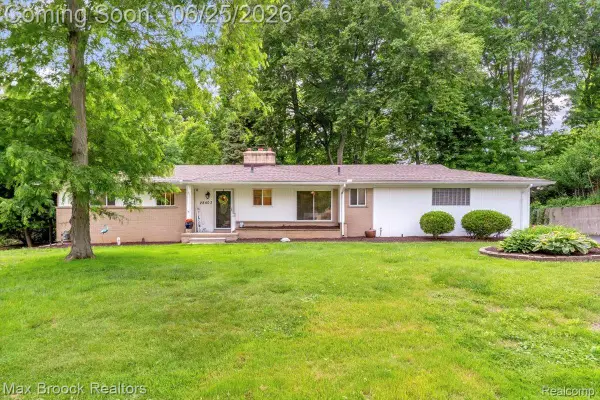 28403 Peppermill Road, Farmington, MI 48331