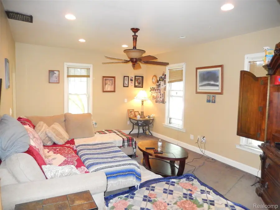 746 N Main Street, Lapeer, MI 48446 - #3
