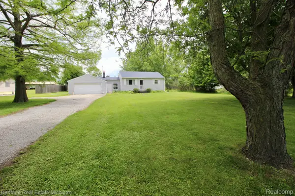 8265 S M 52, Owosso, MI 48867