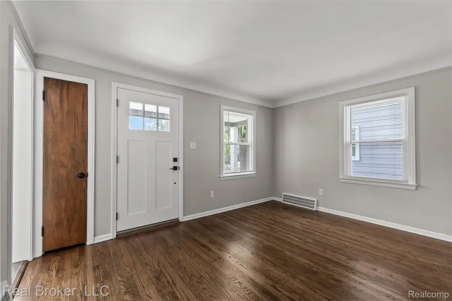 1516 Hoffman Avenue, Royal Oak, MI 48067 - #3