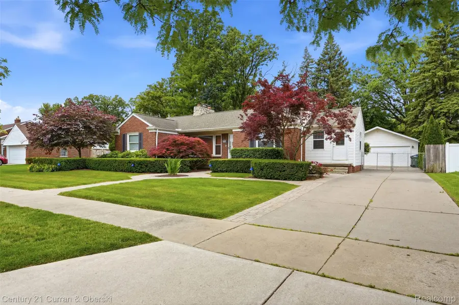 6354 Shenandoah Avenue, Allen Park, MI 48101 - #2