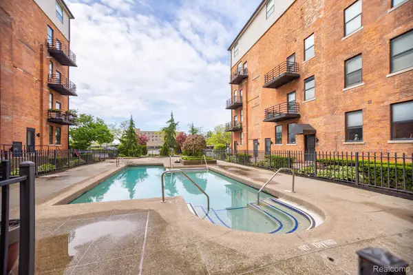 6533 E Jefferson #81 Avenue #326E, Detroit, MI 48207