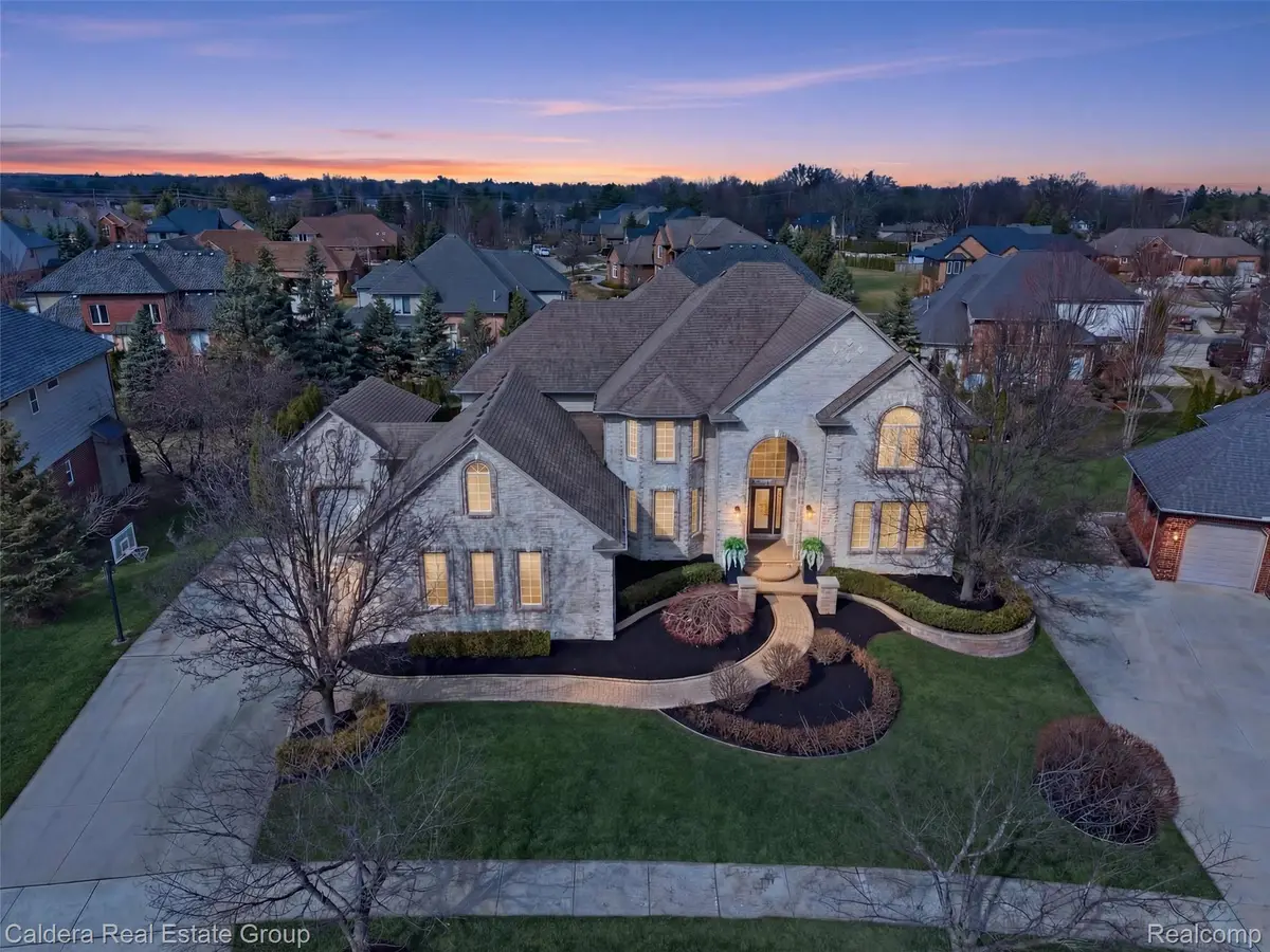 7219 Vista Drive, Shelby, MI 48316 - #1