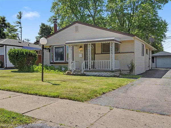1260 Maurer Avenue, Pontiac, MI 48342