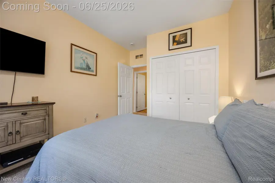 618 Belmonte Drive #A, Waterford, MI 48328 - #3