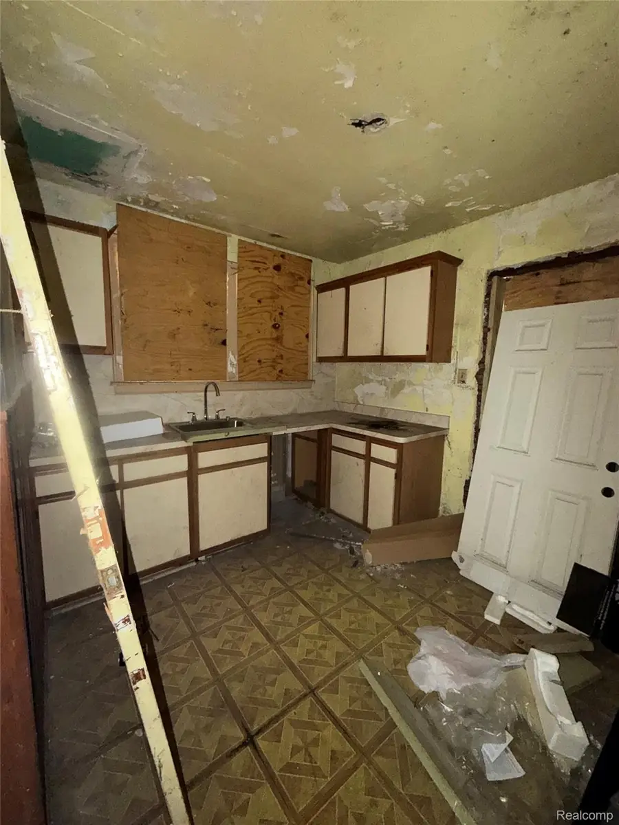 13968 Northlawn Street, Detroit, MI 48238 - #2