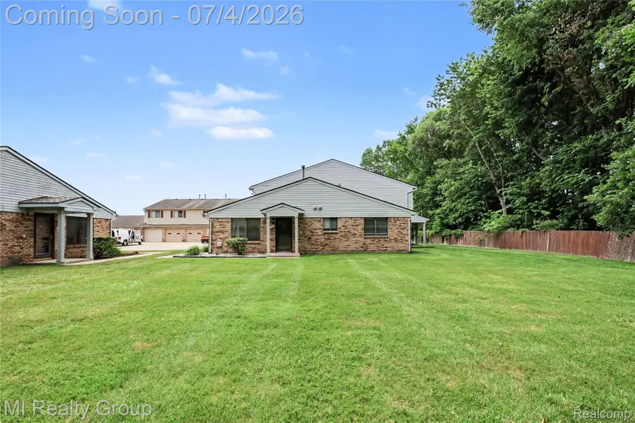50187 N Jimmy Court, Chesterfield, MI 48047 - #2