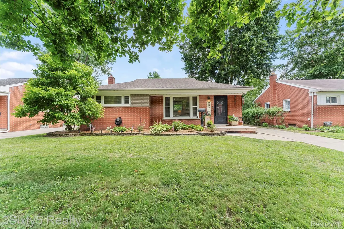 28717 Westfield Street, Livonia, MI 48150 - #1
