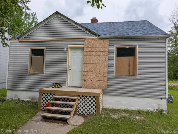 19957 Annott Street, Detroit, MI 48205