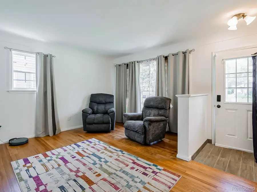 17424 Salem Street, Detroit, MI 48219 - #2