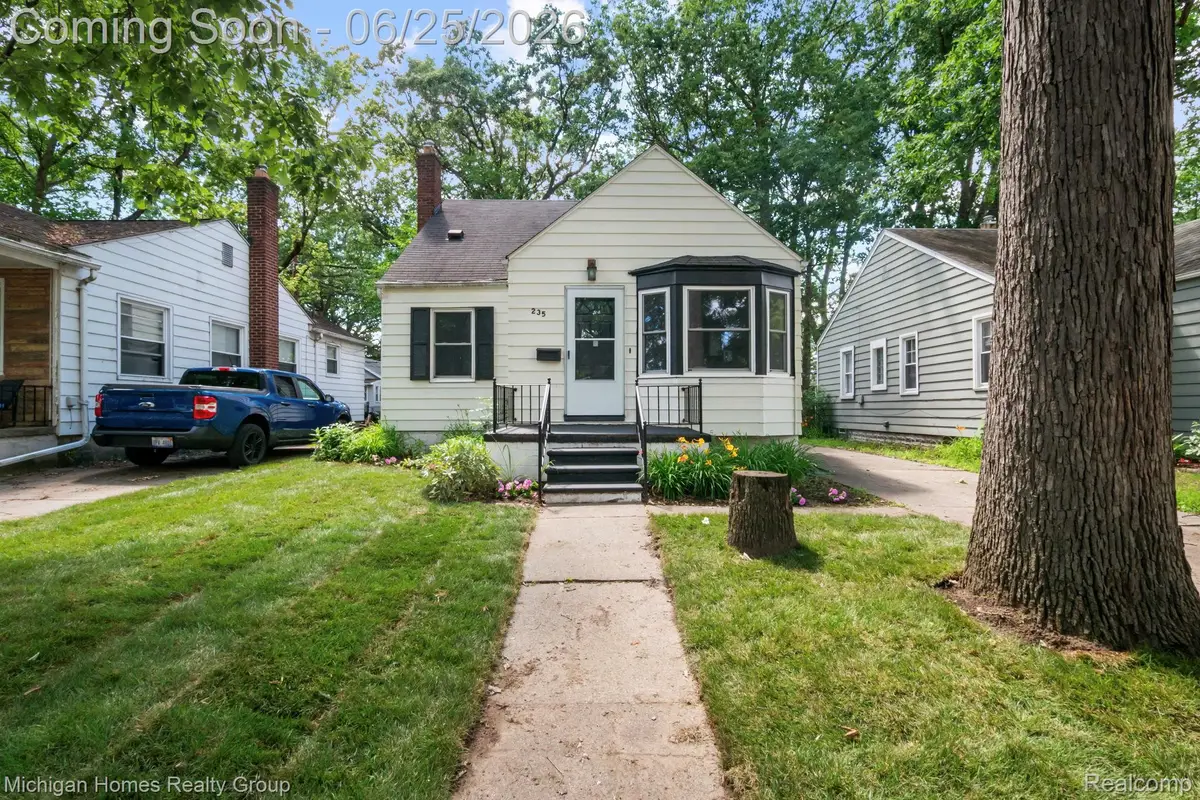 235 Flowerdale Street, Ferndale, MI 48220 - #1