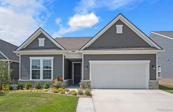1962 Marigold Way, Milford, MI 48381